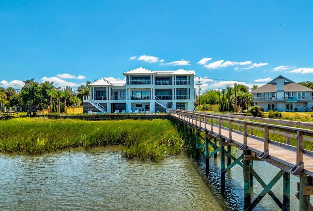 New Waterfront Home With Deep Water Dock Isle of Palms Exteriör bild