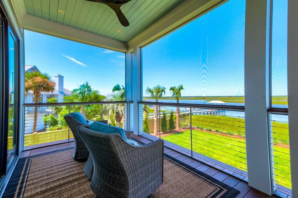 New Waterfront Home With Deep Water Dock Isle of Palms Exteriör bild